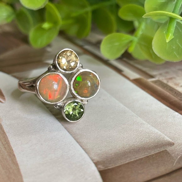 Fire Opal Ring with multi Natural gemstones US 9 splash of colors!! - Picture 3 of 8